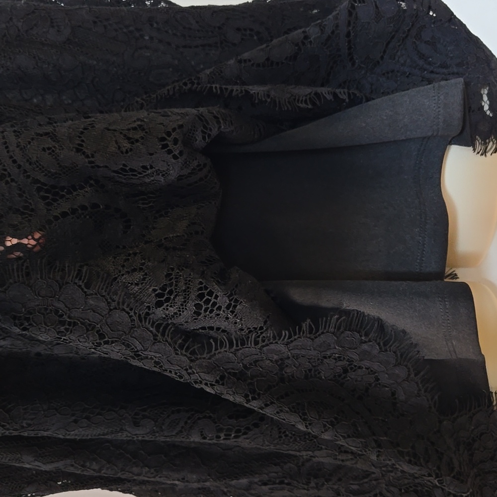 Torrid Black Lace Goddess Mock Neck Top Size 3 / 3X Whimsigoth Romantic Feminine - Picture 14 of 16